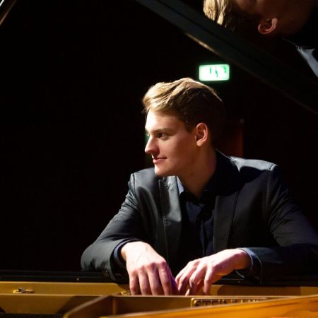 Im Gespräch mit Pianist Maximilian Schairer